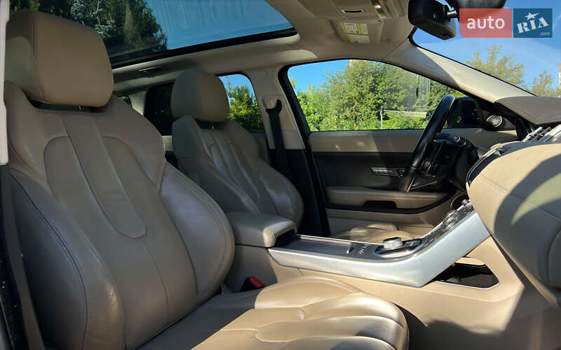 Внедорожник / Кроссовер Land Rover Range Rover Evoque 2014 в Львове