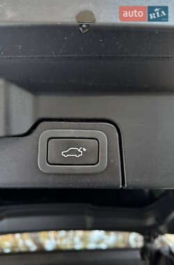 Внедорожник / Кроссовер Land Rover Range Rover Evoque 2013 в 