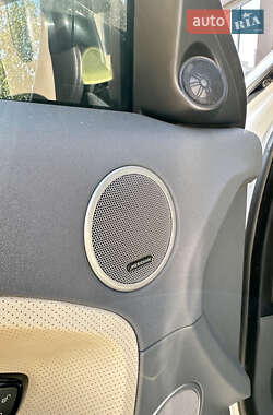 Внедорожник / Кроссовер Land Rover Range Rover Evoque 2013 в 