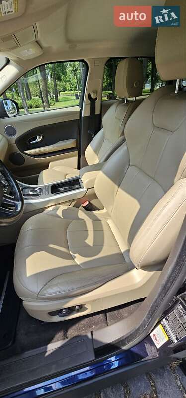 Внедорожник / Кроссовер Land Rover Range Rover Evoque 2016 в Киеве