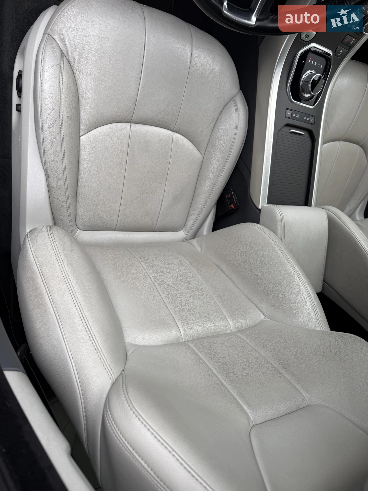 2016 Land Rover Range Rover Evoque - мініатюра 15