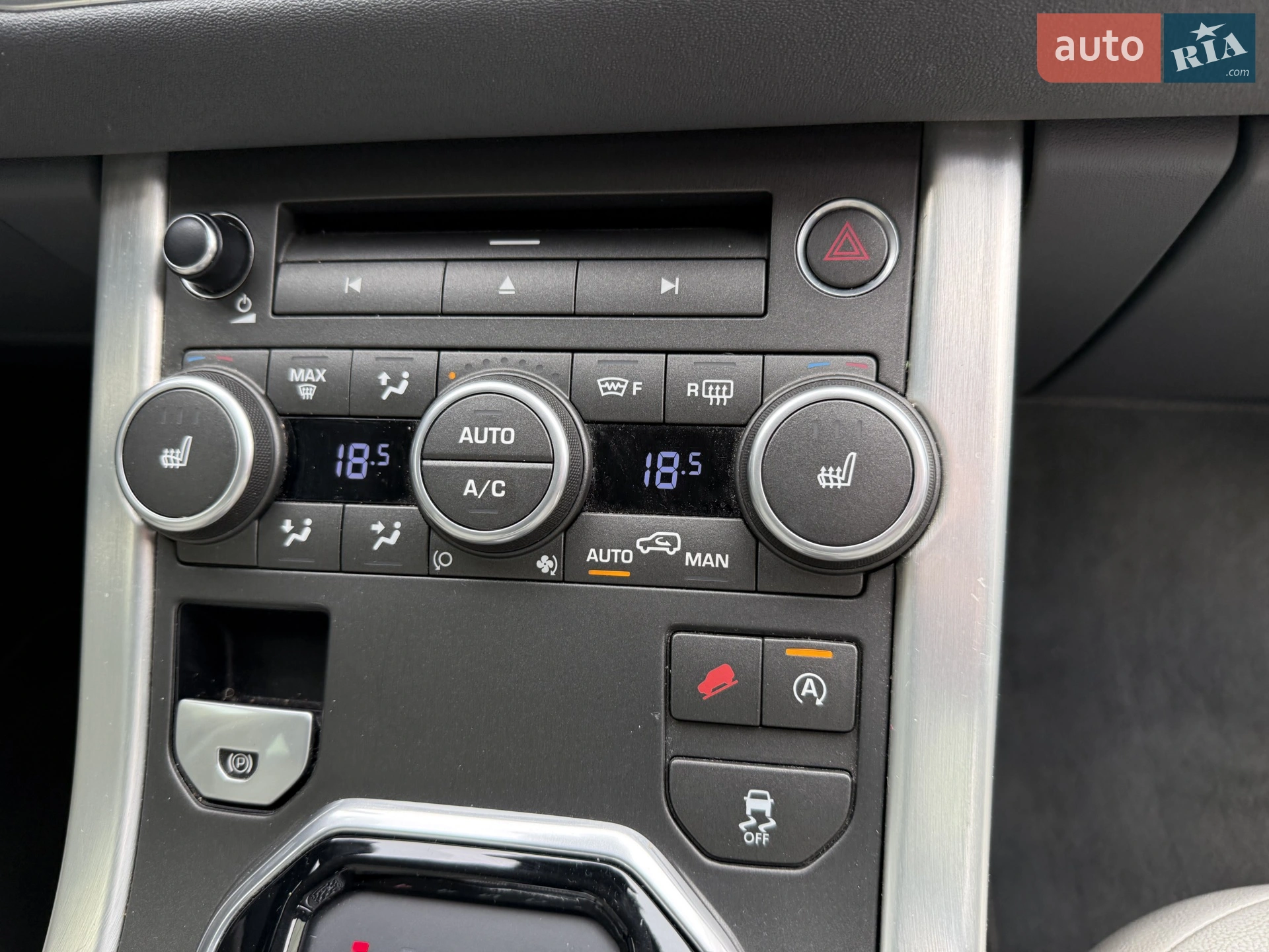 2016 Land Rover Range Rover Evoque - мініатюра 31
