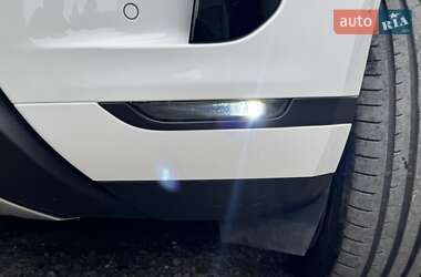 Внедорожник / Кроссовер Land Rover Range Rover Evoque 2019 в 