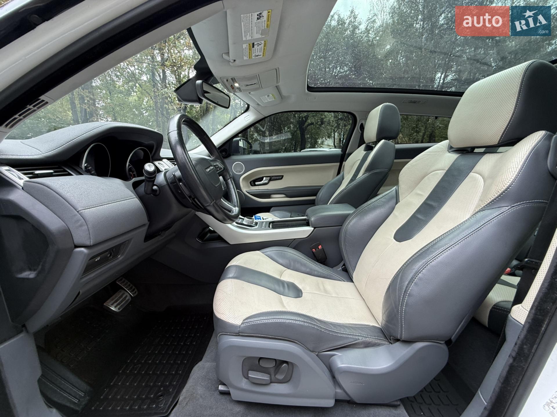 2014 Land Rover Range Rover Evoque - мініатюра 21
