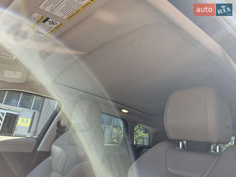 Внедорожник / Кроссовер Land Rover Range Rover Evoque 2016 в Запорожье