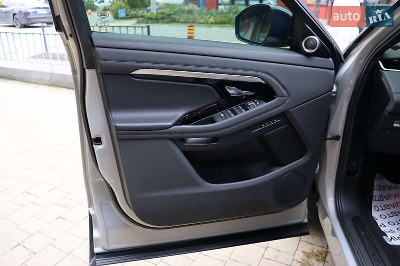 Внедорожник / Кроссовер Land Rover Range Rover Evoque 2019 в Львове