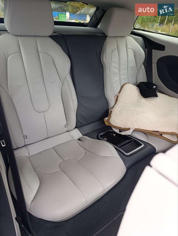 Внедорожник / Кроссовер Land Rover Range Rover Evoque 2013 в Долине