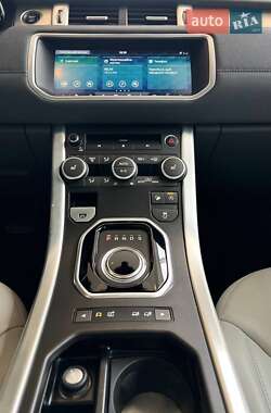 Внедорожник / Кроссовер Land Rover Range Rover Evoque 2017 в 