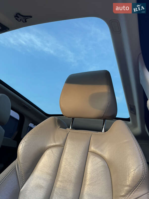 Внедорожник / Кроссовер Land Rover Range Rover Evoque 2012 в Львове