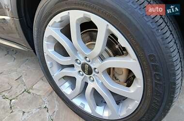 Внедорожник / Кроссовер Land Rover Range Rover Evoque 2012 в 