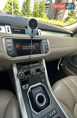 Внедорожник / Кроссовер Land Rover Range Rover Evoque 2013 в 