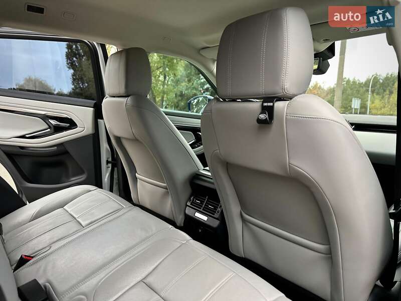 Внедорожник / Кроссовер Land Rover Range Rover Evoque 2019 в Киеве
