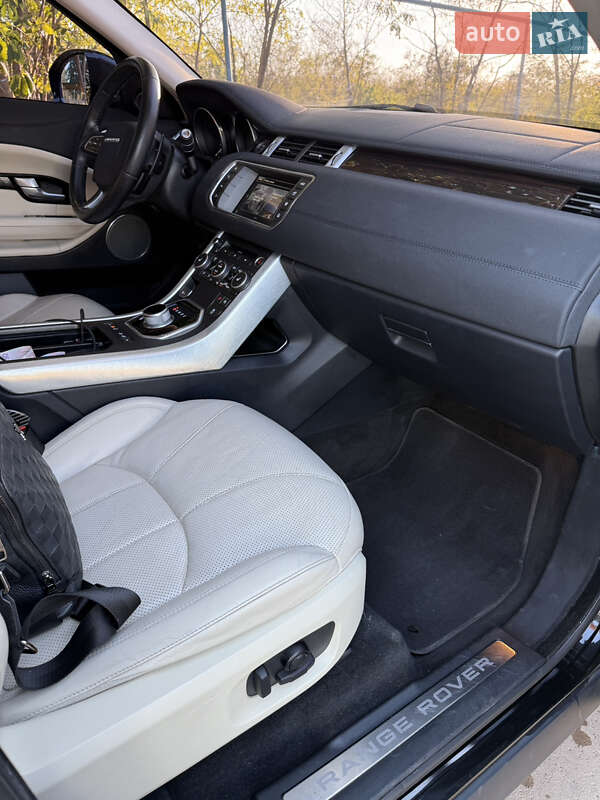 Внедорожник / Кроссовер Land Rover Range Rover Evoque 2016 в Одессе