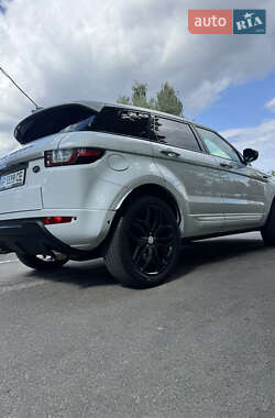 Позашляховик / Кросовер Land Rover Range Rover Evoque 2015 в 