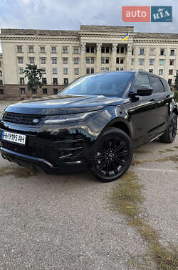 Позашляховик / Кросовер Land Rover Range Rover Evoque 2024 в 