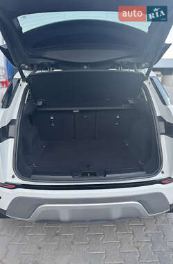 Позашляховик / Кросовер Land Rover Range Rover Evoque 2021 в 