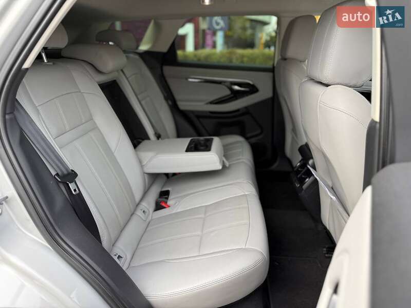 Внедорожник / Кроссовер Land Rover Range Rover Evoque 2019 в Киеве фото 11 Внедорожник / Кроссовер Land Rover Range Rover Evoque 2019 в Киеве