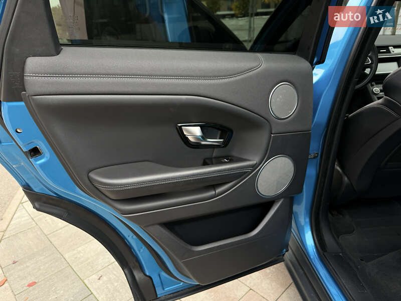 Внедорожник / Кроссовер Land Rover Range Rover Evoque 2017 в Киеве