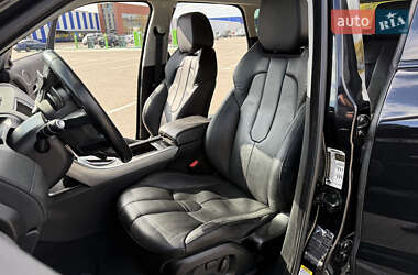 Позашляховик / Кросовер Land Rover Range Rover Evoque 2015 в  фото 23 Позашляховик / Кросовер Land Rover Range Rover Evoque 2015 в