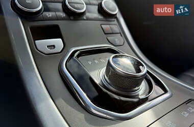 Позашляховик / Кросовер Land Rover Range Rover Evoque 2015 в  фото 30 Позашляховик / Кросовер Land Rover Range Rover Evoque 2015 в