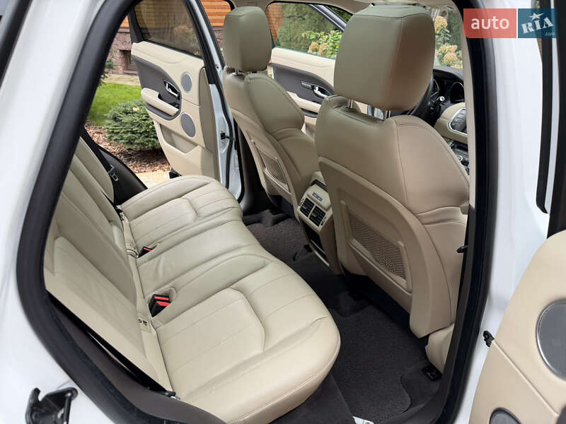 Внедорожник / Кроссовер Land Rover Range Rover Evoque 2016 в Черкассах фото 17 Внедорожник / Кроссовер Land Rover Range Rover Evoque 2016 в Черкассах