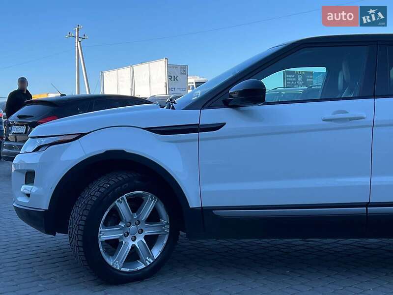 Позашляховик / Кросовер Land Rover Range Rover Evoque 2015 в Львові