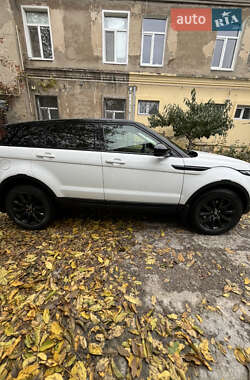 Позашляховик / Кросовер Land Rover Range Rover Evoque 2018 в  фото 4 Позашляховик / Кросовер Land Rover Range Rover Evoque 2018 в