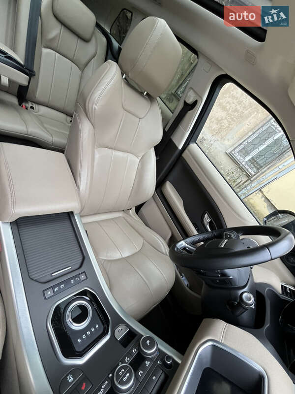 Внедорожник / Кроссовер Land Rover Range Rover Evoque 2018 в Киеве фото 8 Внедорожник / Кроссовер Land Rover Range Rover Evoque 2018 в Киеве