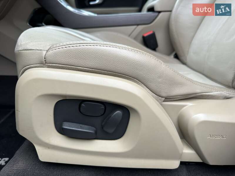 Позашляховик / Кросовер Land Rover Range Rover Evoque 2013 в Києві