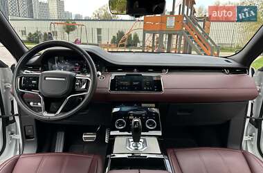 Внедорожник / Кроссовер Land Rover Range Rover Evoque 2021 в 