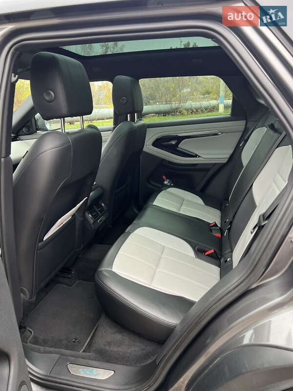 Внедорожник / Кроссовер Land Rover Range Rover Evoque 2019 в Киеве фото 32 Внедорожник / Кроссовер Land Rover Range Rover Evoque 2019 в Киеве