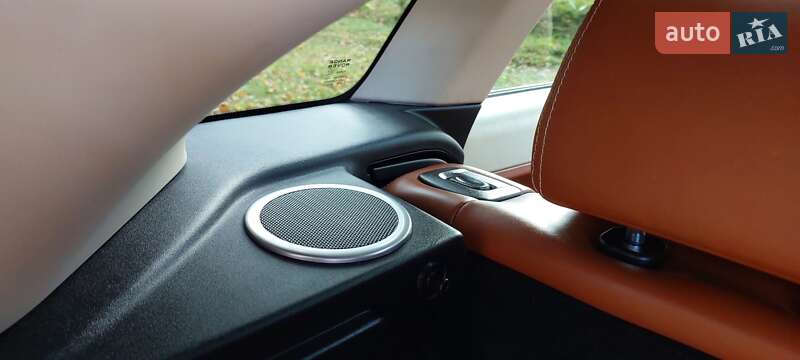 Позашляховик / Кросовер Land Rover Range Rover Evoque 2012 в Дубні