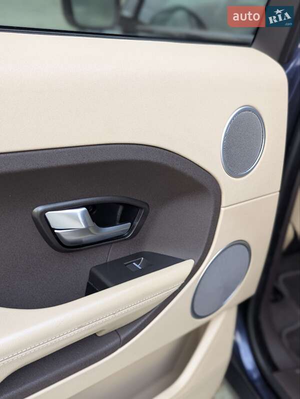 Позашляховик / Кросовер Land Rover Range Rover Evoque 2015 в Дубні фото 38 Позашляховик / Кросовер Land Rover Range Rover Evoque 2015 в Дубні