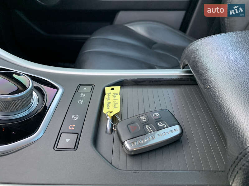 Внедорожник / Кроссовер Land Rover Range Rover Evoque 2015 в Дубно фото 25 Внедорожник / Кроссовер Land Rover Range Rover Evoque 2015 в Дубно