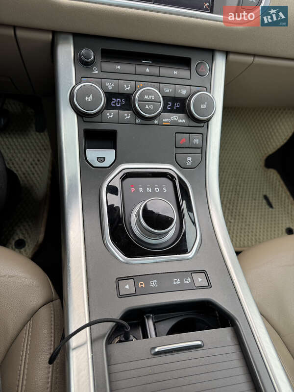 Позашляховик / Кросовер Land Rover Range Rover Evoque 2013 в Києві