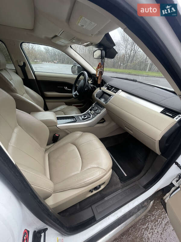 Позашляховик / Кросовер Land Rover Range Rover Evoque 2016 в Чернігові фото 8 Позашляховик / Кросовер Land Rover Range Rover Evoque 2016 в Чернігові