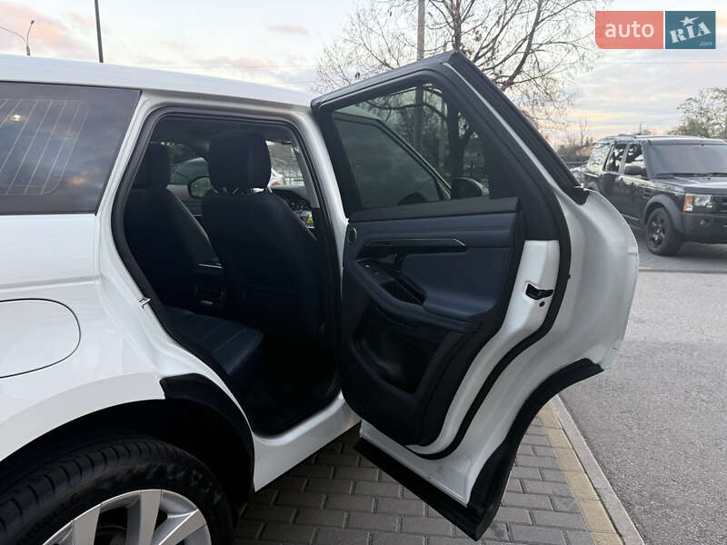 Внедорожник / Кроссовер Land Rover Range Rover Evoque 2019 в Харькове фото 31 Внедорожник / Кроссовер Land Rover Range Rover Evoque 2019 в Харькове