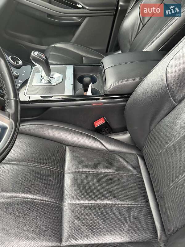 Внедорожник / Кроссовер Land Rover Range Rover Evoque 2020 в Киеве