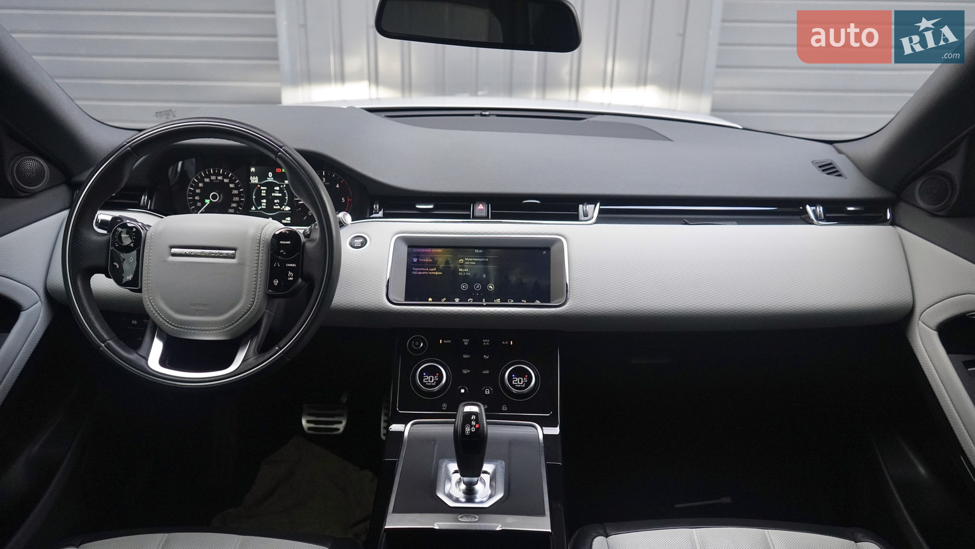 2019 Land Rover Range Rover Evoque - мініатюра 31