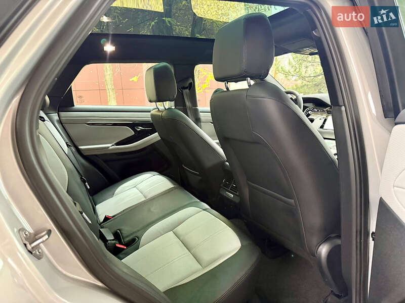 Внедорожник / Кроссовер Land Rover Range Rover Evoque 2022 в Днепре