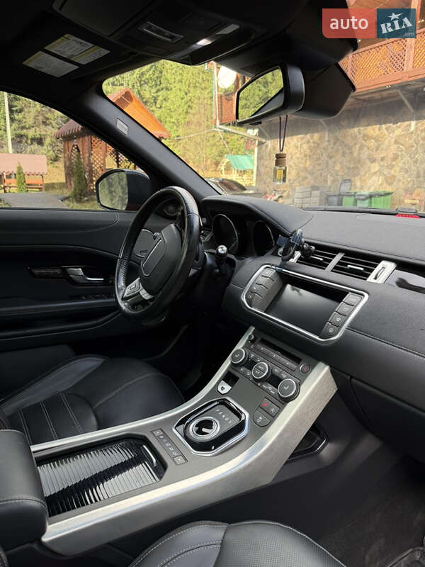 Внедорожник / Кроссовер Land Rover Range Rover Evoque 2016 в Межгорье фото 9 Внедорожник / Кроссовер Land Rover Range Rover Evoque 2016 в Межгорье