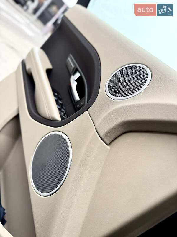 Внедорожник / Кроссовер Land Rover Range Rover Evoque 2013 в Киеве