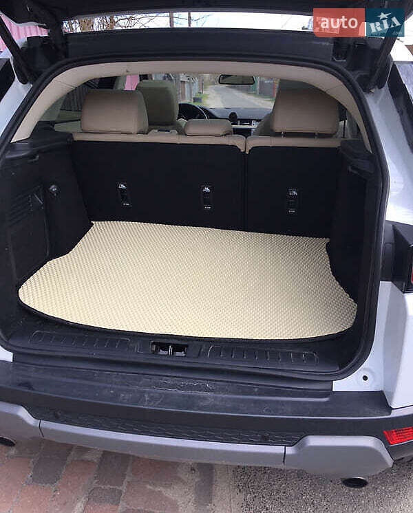 Внедорожник / Кроссовер Land Rover Range Rover Evoque 2017 в Киеве