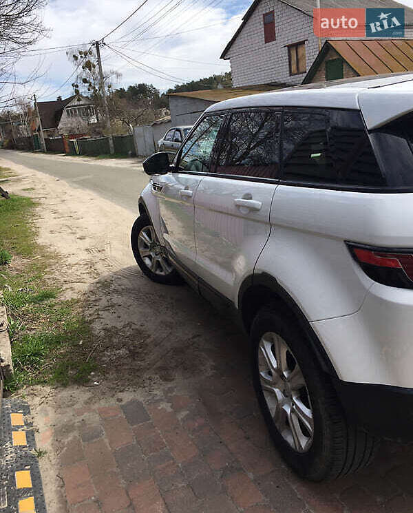 Внедорожник / Кроссовер Land Rover Range Rover Evoque 2017 в Киеве