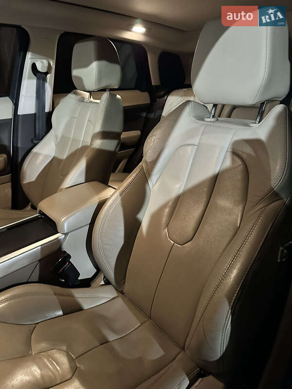 Внедорожник / Кроссовер Land Rover Range Rover Evoque 2012 в Львове