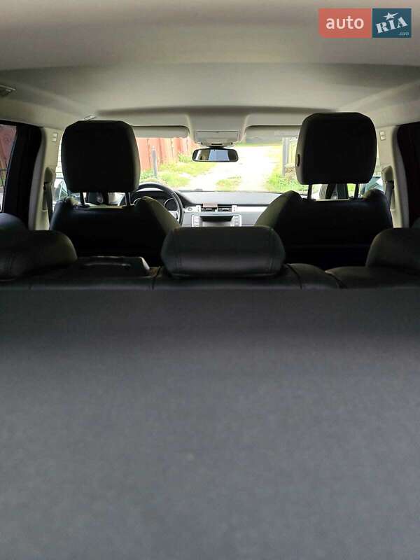 Внедорожник / Кроссовер Land Rover Range Rover Evoque 2016 в Черновцах