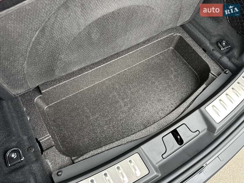 Внедорожник / Кроссовер Land Rover Range Rover Evoque 2023 в Киеве фото 35 Внедорожник / Кроссовер Land Rover Range Rover Evoque 2023 в Киеве