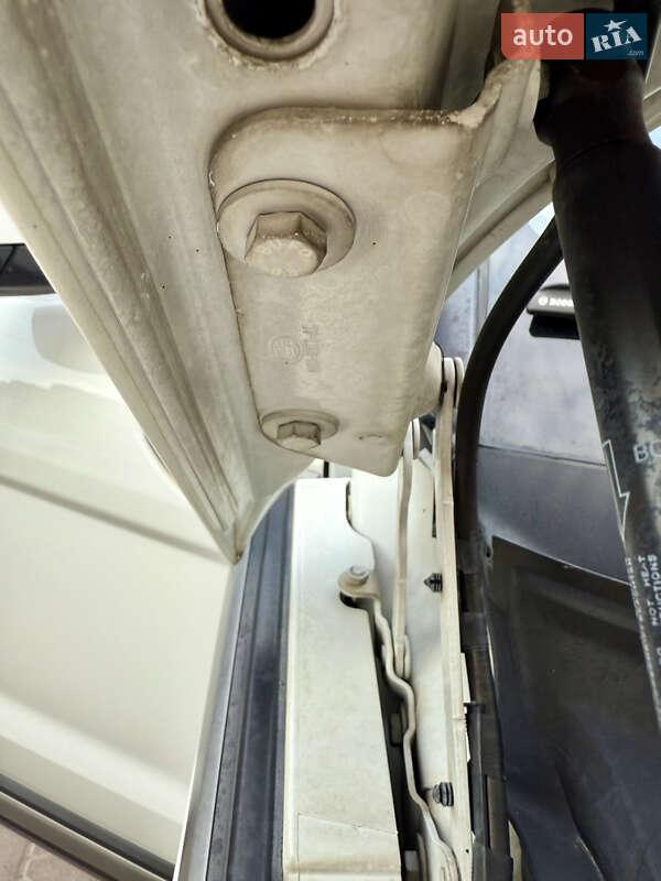 Позашляховик / Кросовер Land Rover Range Rover Evoque 2017 в Києві фото 16 Позашляховик / Кросовер Land Rover Range Rover Evoque 2017 в Києві