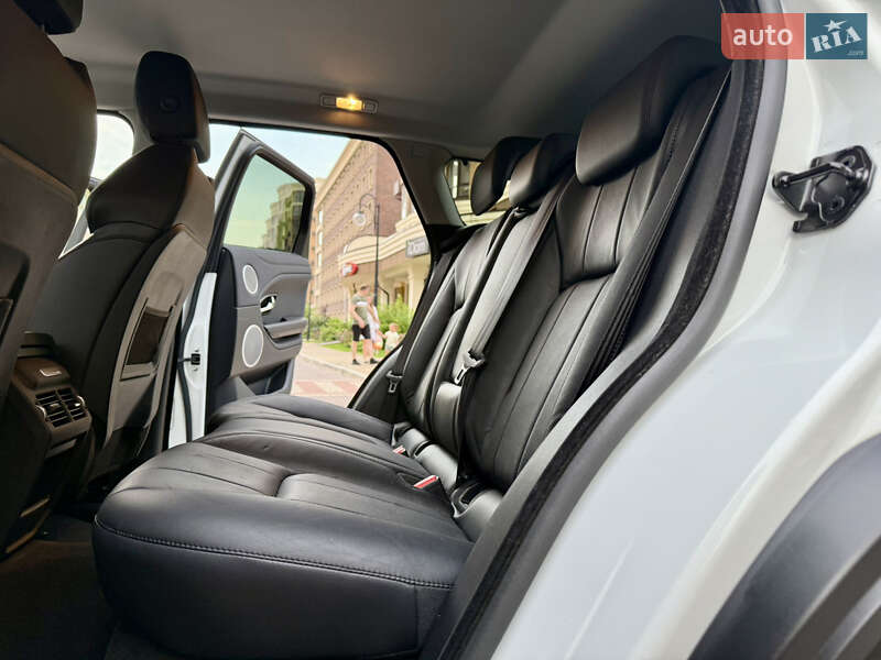 Позашляховик / Кросовер Land Rover Range Rover Evoque 2017 в Києві фото 64 Позашляховик / Кросовер Land Rover Range Rover Evoque 2017 в Києві