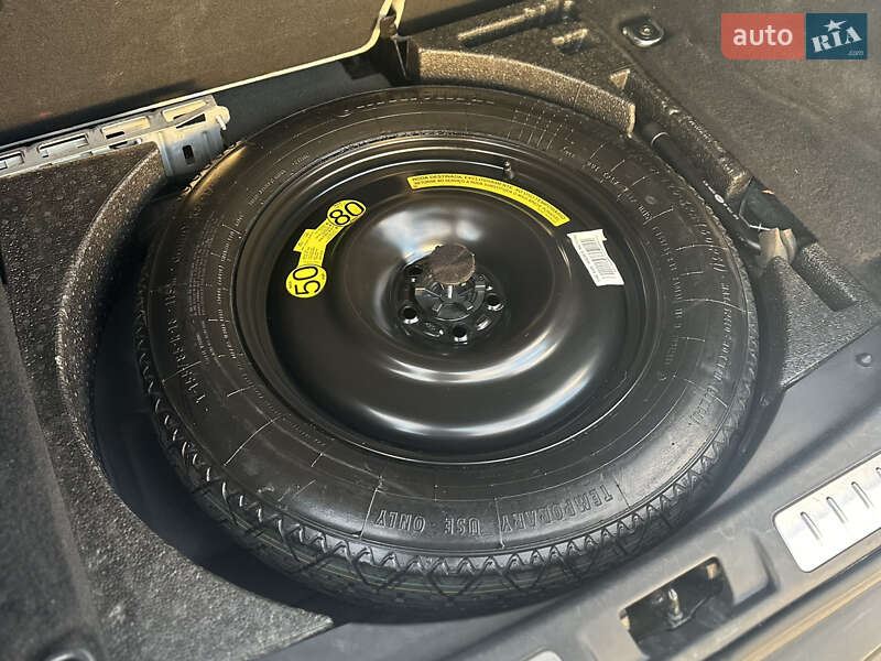 Внедорожник / Кроссовер Land Rover Range Rover Evoque 2015 в Стрые фото 32 Внедорожник / Кроссовер Land Rover Range Rover Evoque 2015 в Стрые